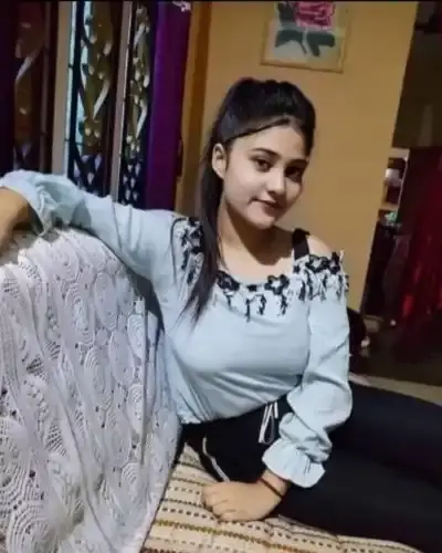 Call Girls Service in Anand Nagar